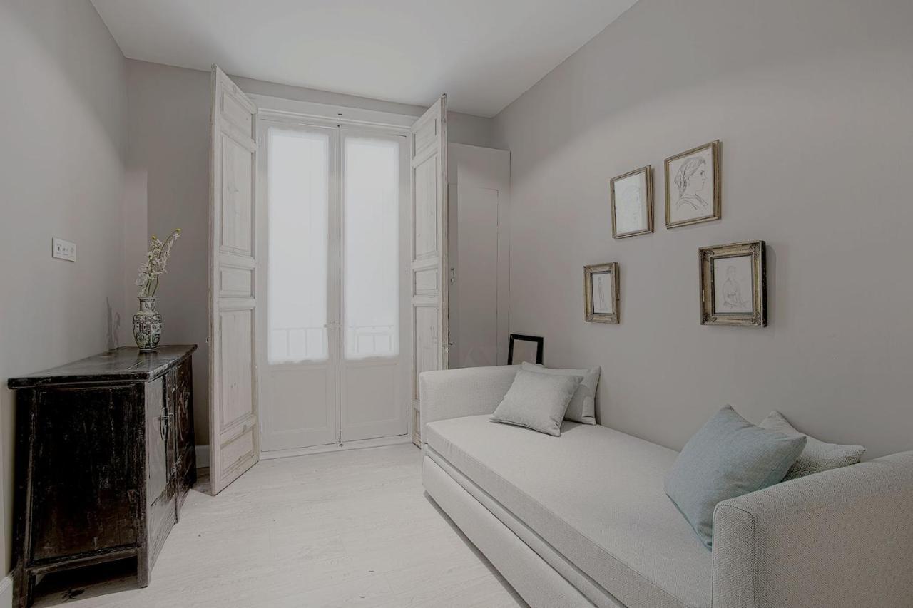 Genteel Home Huertas Madrid Exterior foto